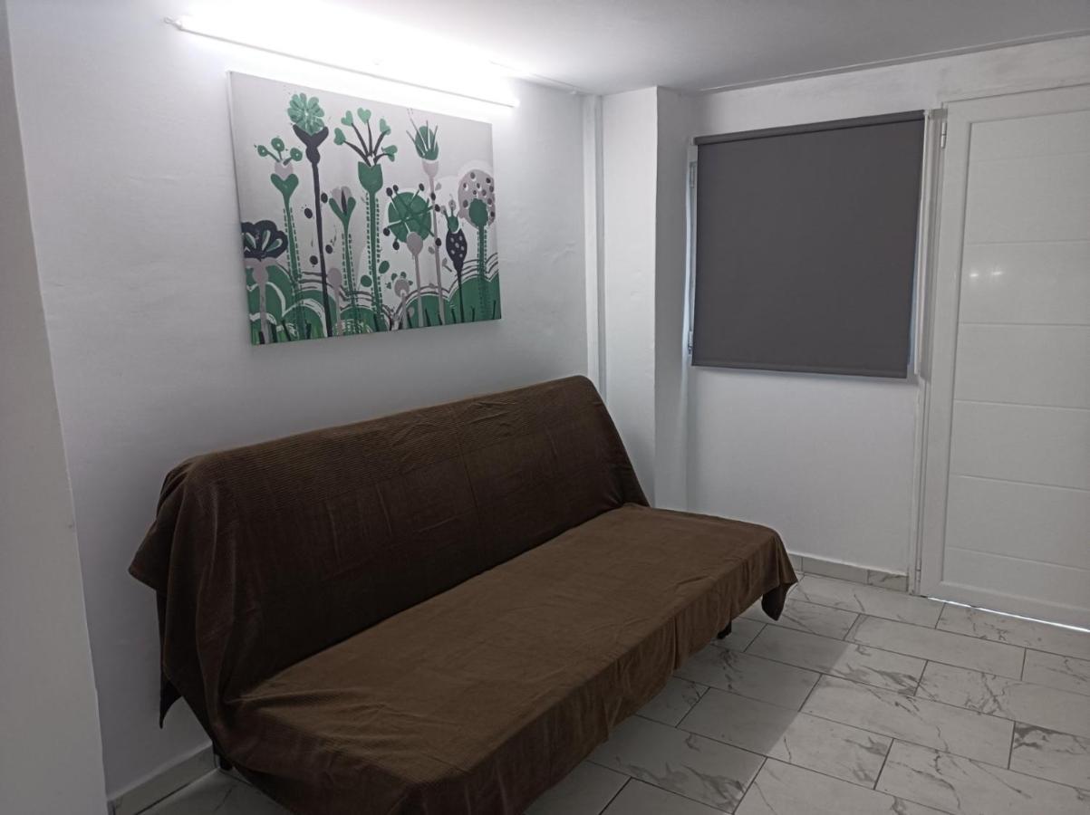 Apartment Dipla Atenas Exterior foto
